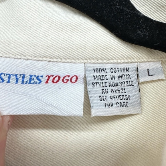 Styles To Go 90s Heavy Crochet Off White Denim Jacket Size Large - Picture 3 of 4